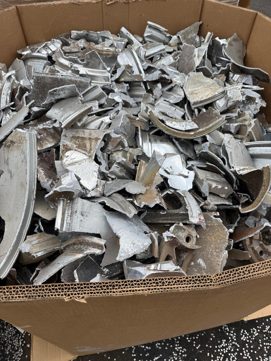 Shredding Aluminum Rims - Wolf 9500 & Hammel 950 - Video and Output Photos