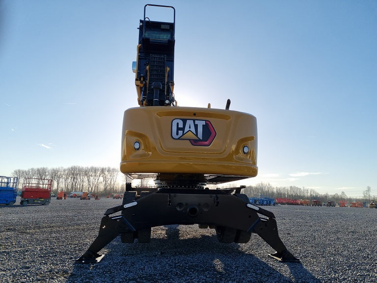 Back of Caterpillar MH 3022 Material Handler