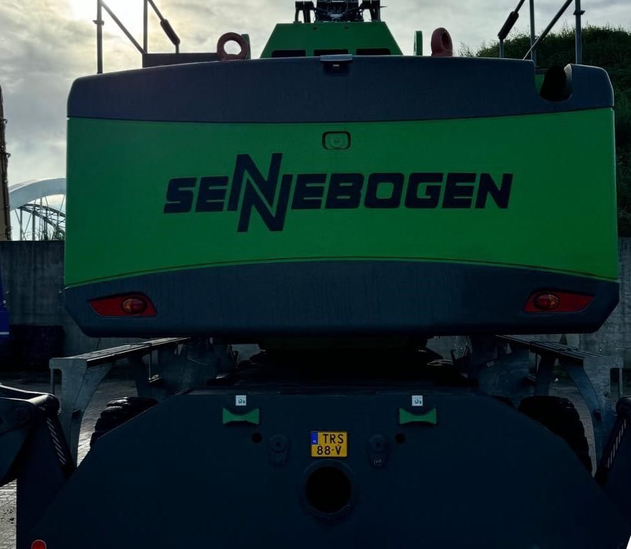 855M E Hybrid SN 1005 | Year: 2019 | Hours: 8,500
