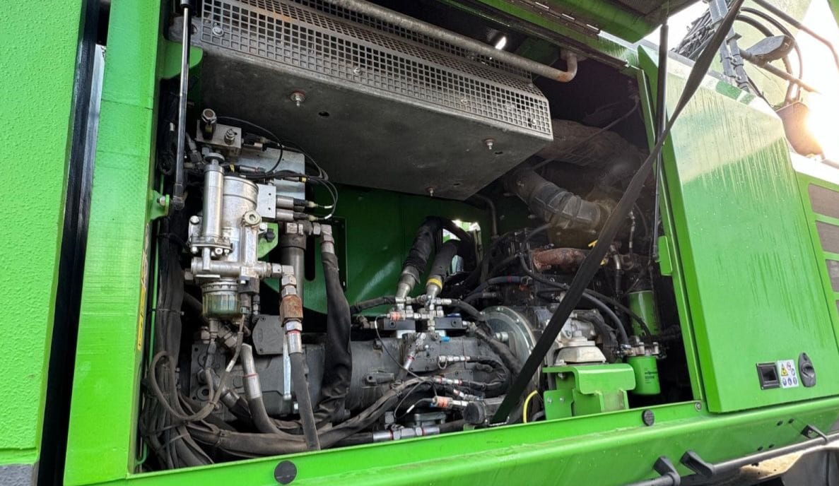 855M E Hybrid SN 1005 | Year: 2019 | Hours: 8,500