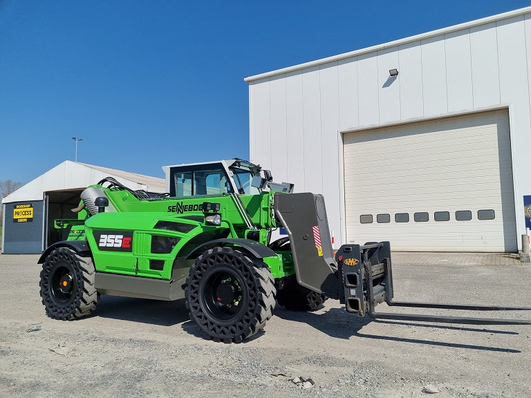 355E Telehandler SN 1020 | Year: 2018 | Hours: 3,157