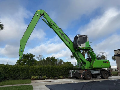 830M E SN 3495 | Year: 2022| Hours: 880