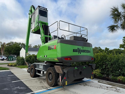 830M E SN 3495 | Year: 2022| Hours: 880