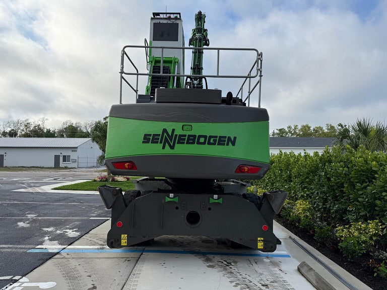 830M E SN 3495 | Year: 2022| Hours: 880