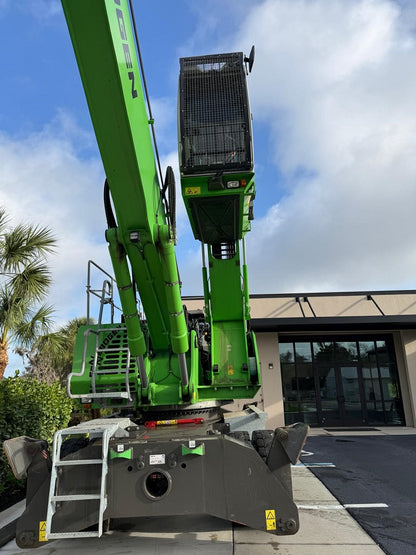 830M E SN 3495 | Year: 2022| Hours: 880