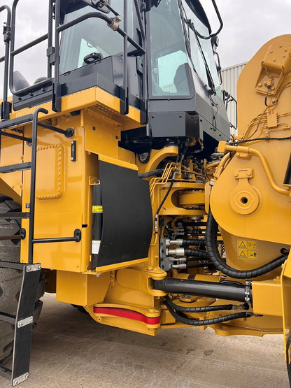 988XE Wheel Loader ID: B020X | Year: 2024 | Hours: 2,900