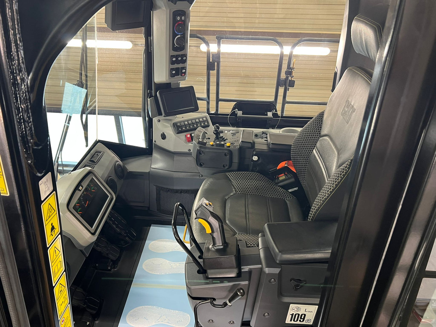 988K Wheel Loader | Year: 2024 | Hours: 3,000