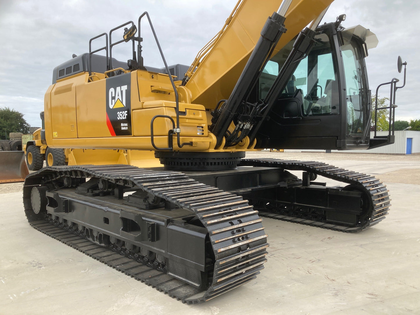 352F HDW MH | Year: 2018 | Hours: 6,900