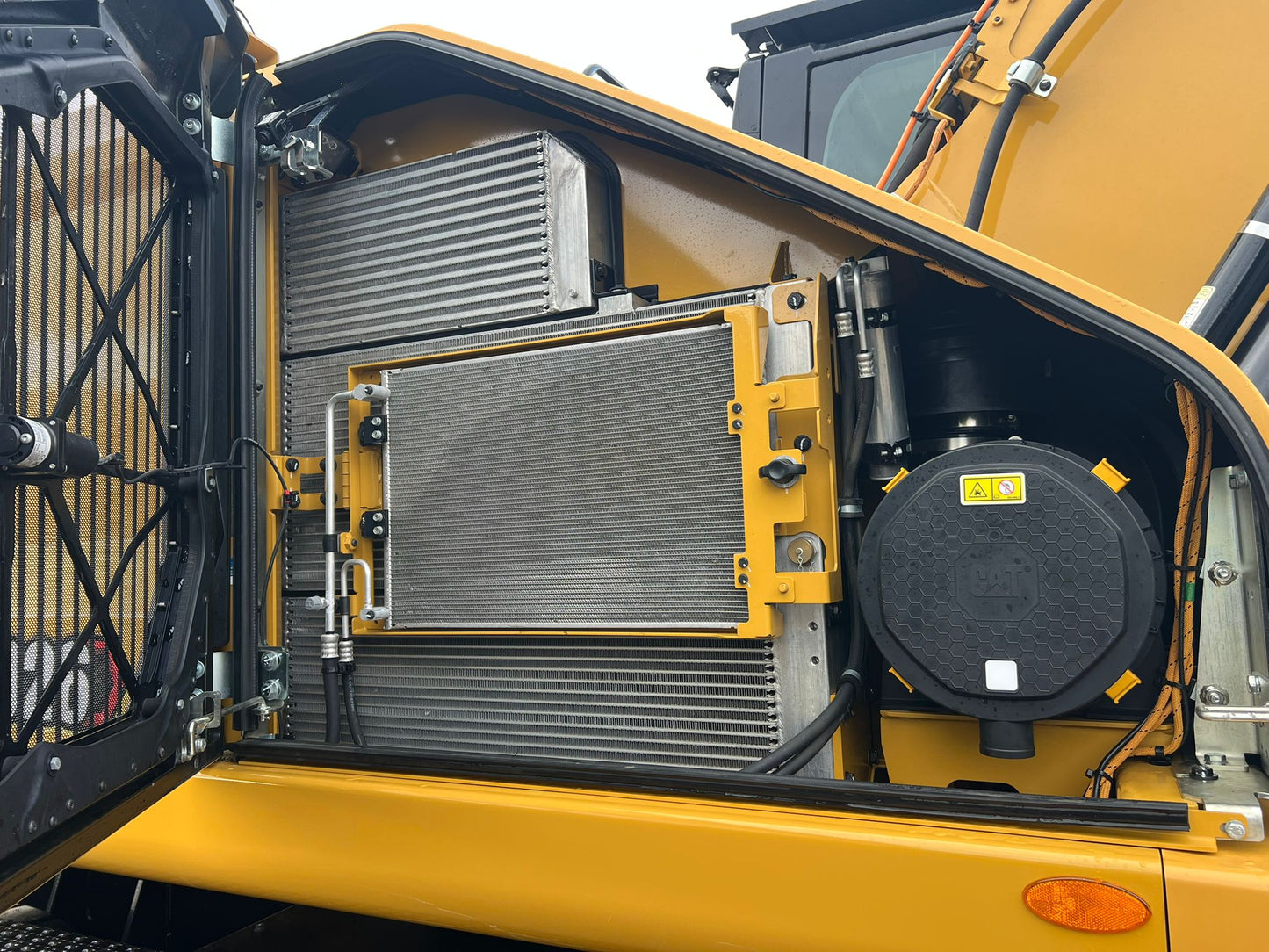 MH 3026 SN Q2025 | Year: 2025 | Hours: 400