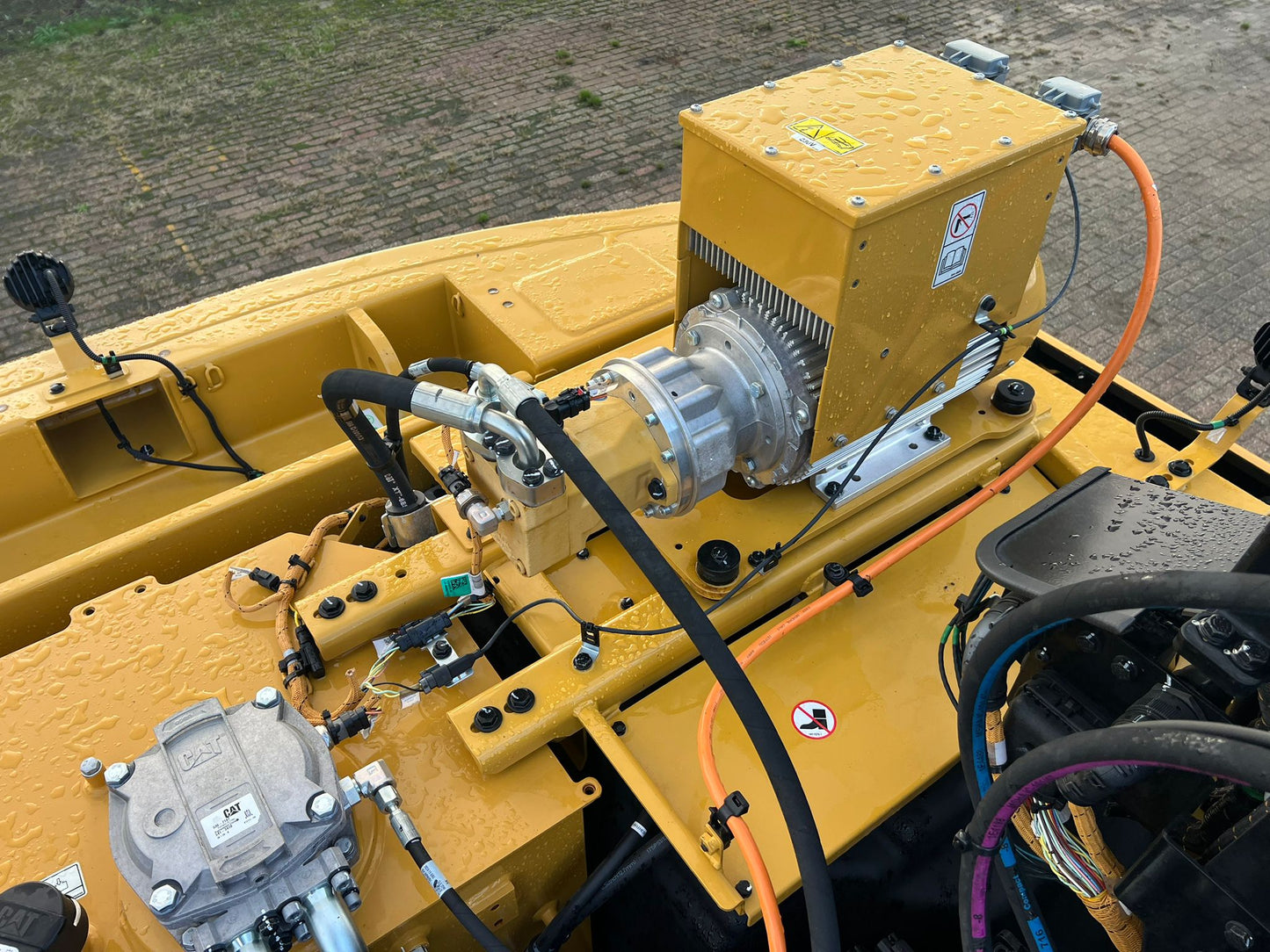 MH 3026 SN Q2025 | Year: 2025 | Hours: 400