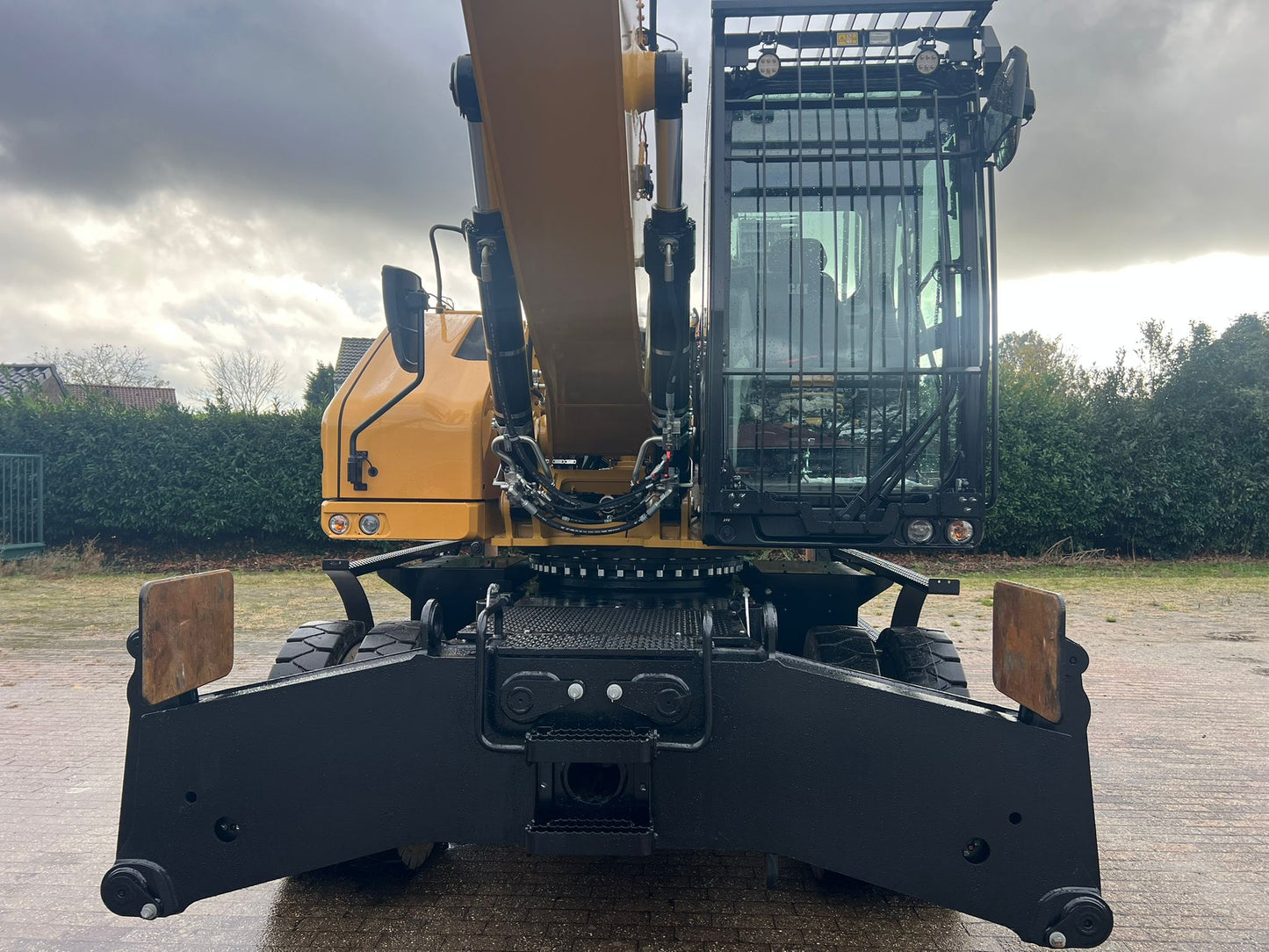 MH 3026 SN Q2025 | Year: 2025 | Hours: 400