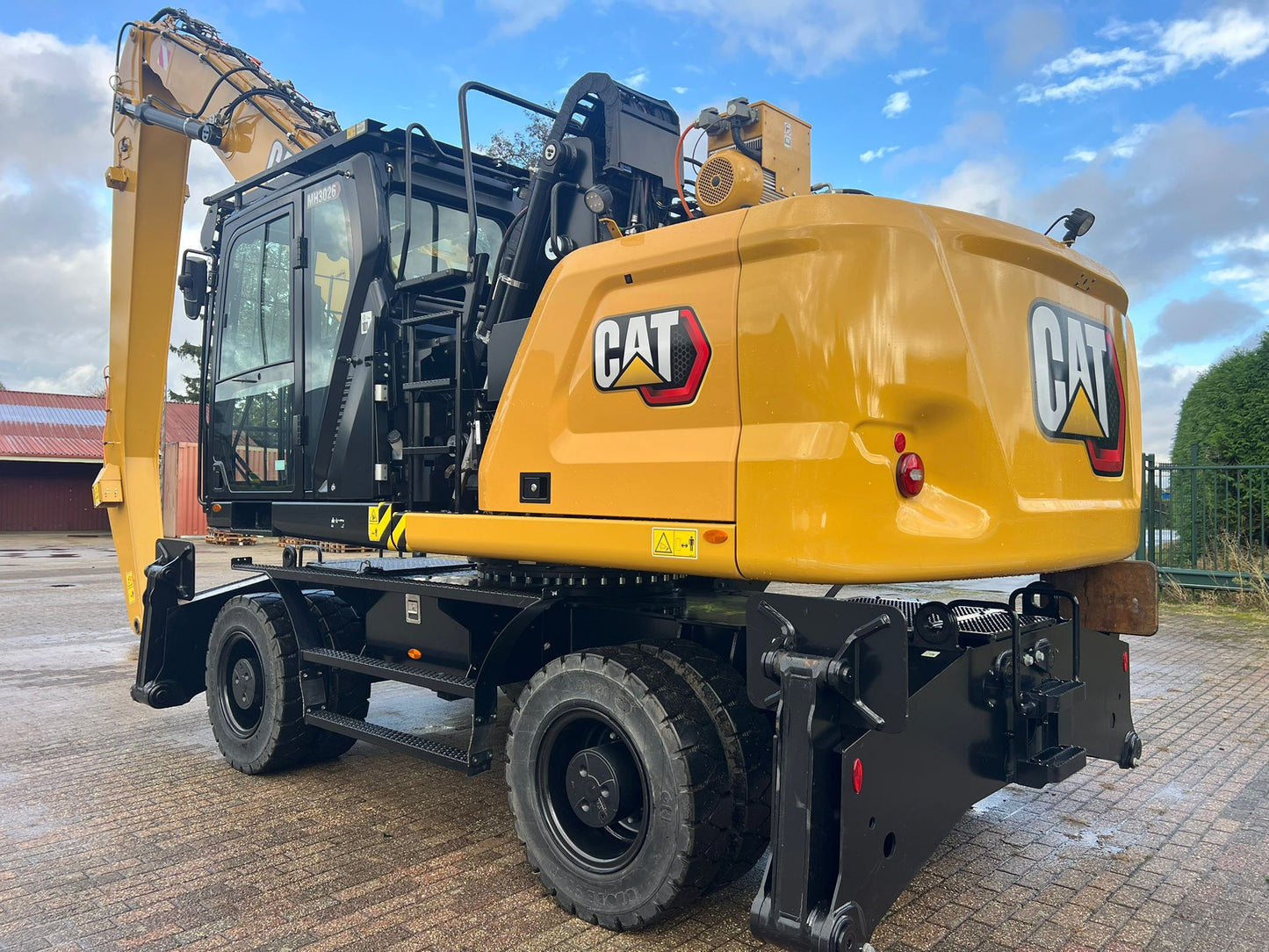 MH 3026 SN Q2025 | Year: 2025 | Hours: 400