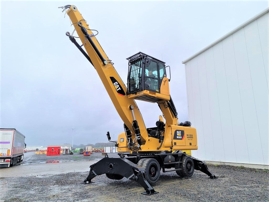 MH 3026 SN 0299 | Year: 2018 | Hours: 10,082