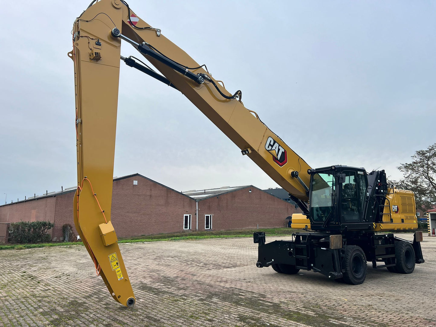 MH 3032 SN 0001 | Year: 2025 | Hours: