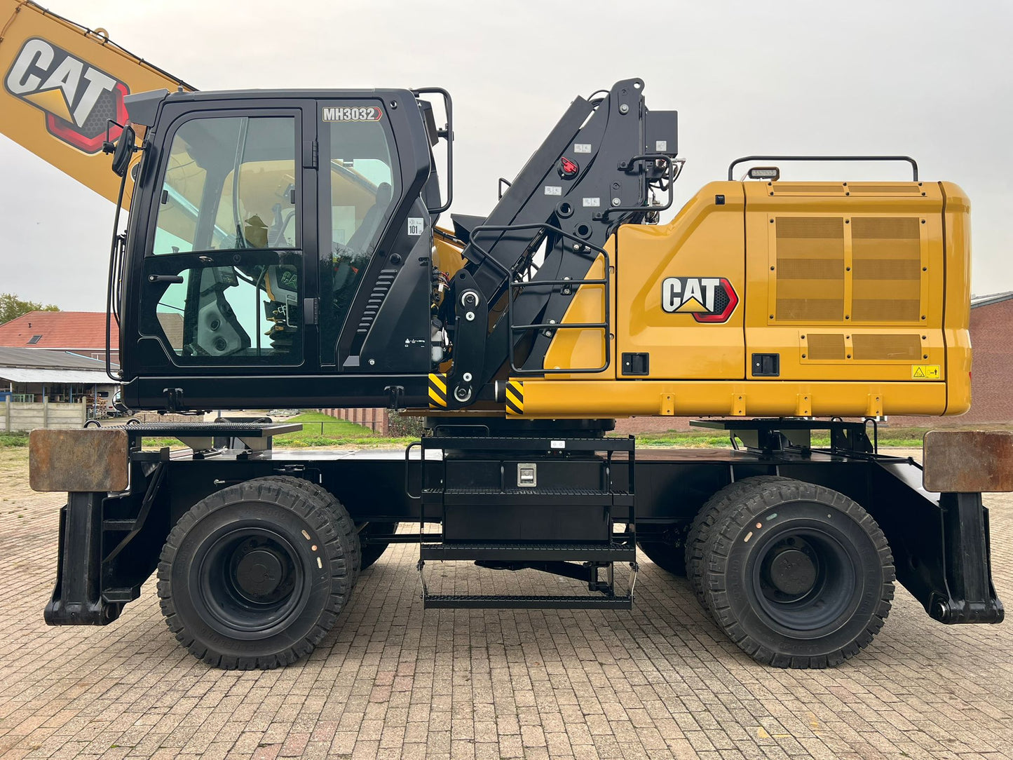 MH 3032 SN 0001 | Year: 2025 | Hours: