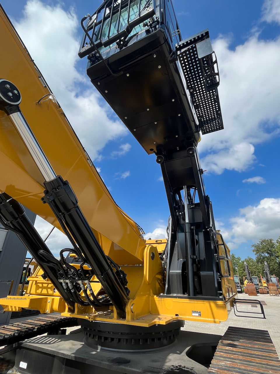 NEW MH 3250 SN 0013 | Year: 2022 | Hours: 30