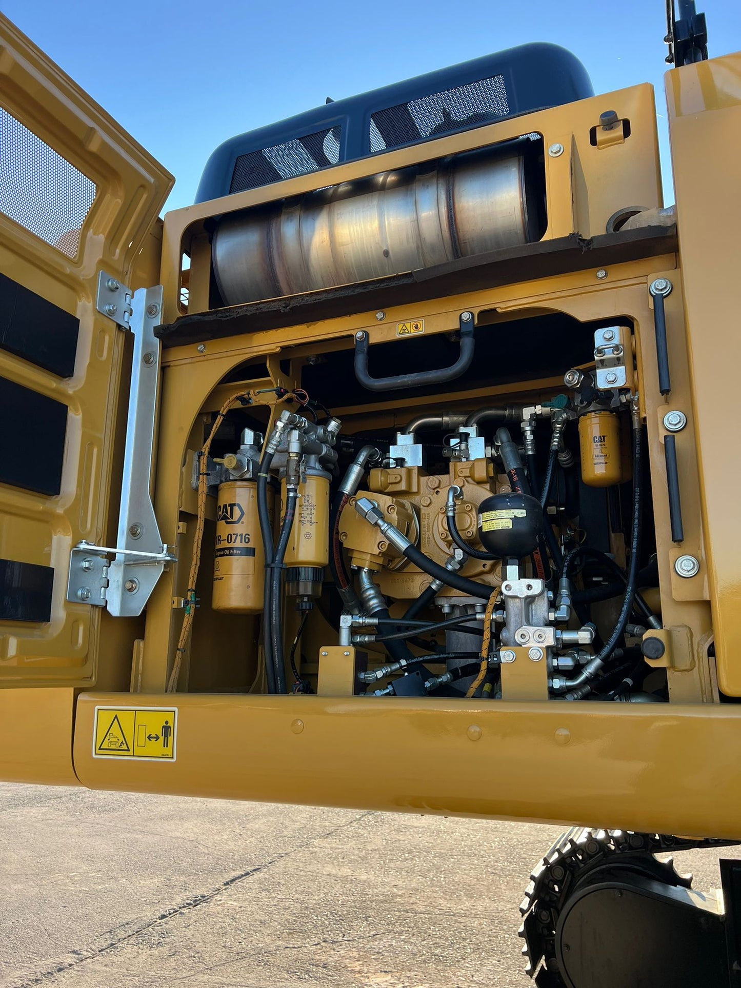 MH 336F SN 0121 | Year: 2016 | Hours: 6,441