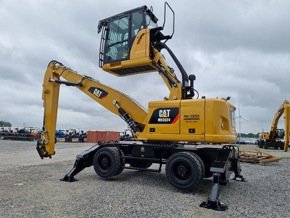 Caterpillar MH3024 (2).jpg