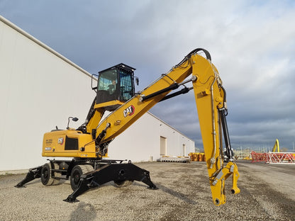 Caterpillar MH3024 (2).jpg