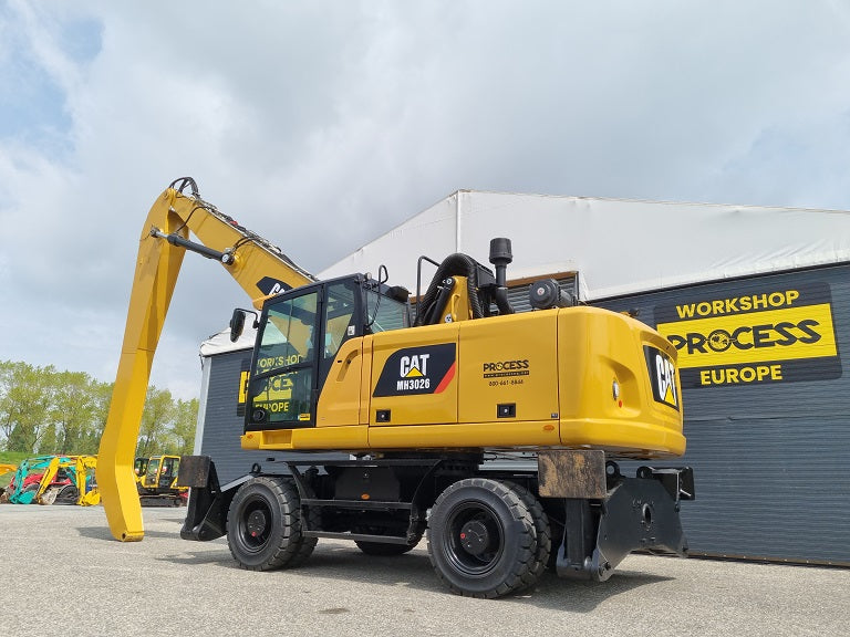 Caterpillar MH3026 (3).jpg