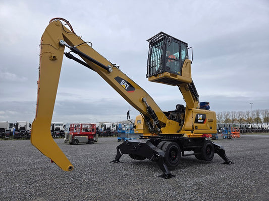 Caterpillar MH 3022  (1).jpg