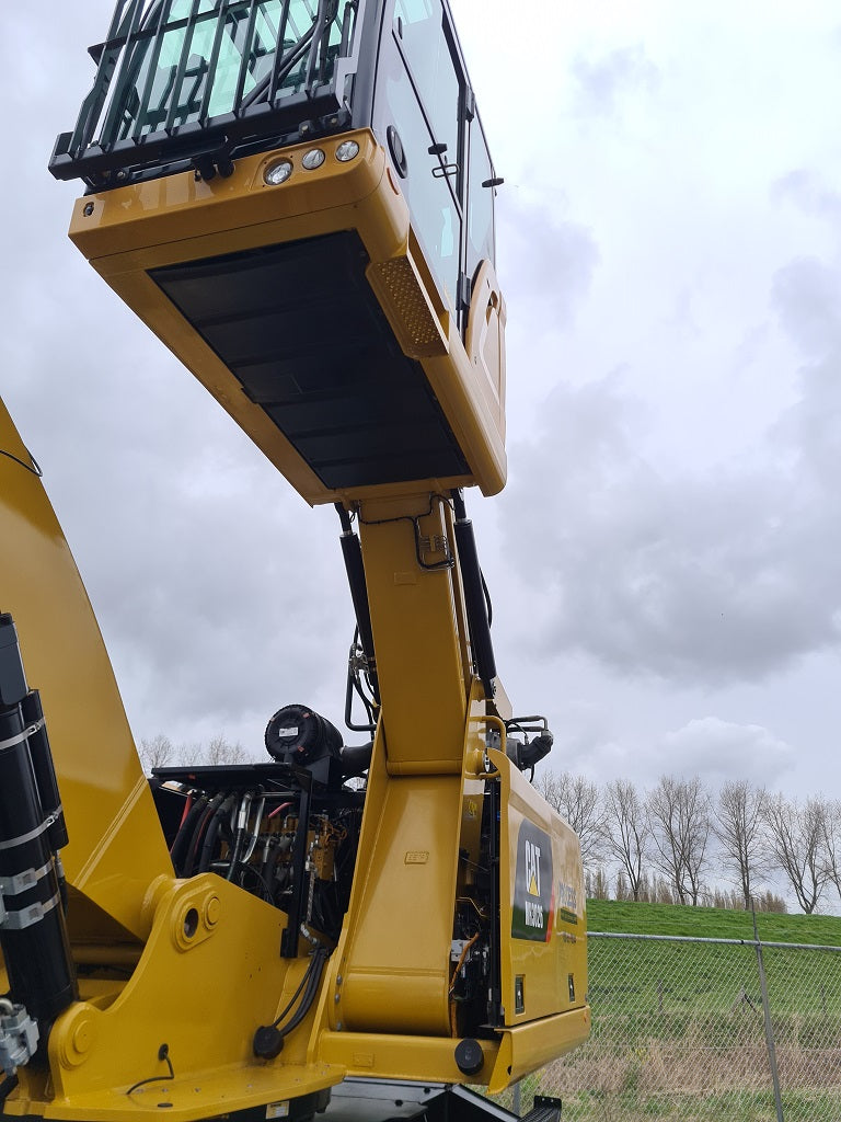 Caterpillar MH 3026 (4).jpg