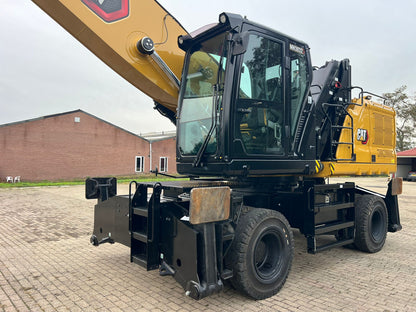 Caterpillar MH 3032 SN 14 (2).jpg