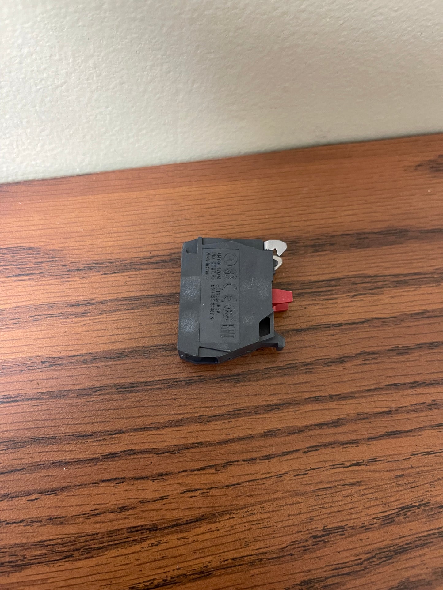 Hammel Auxiliary Screwed Connection (opener / red)