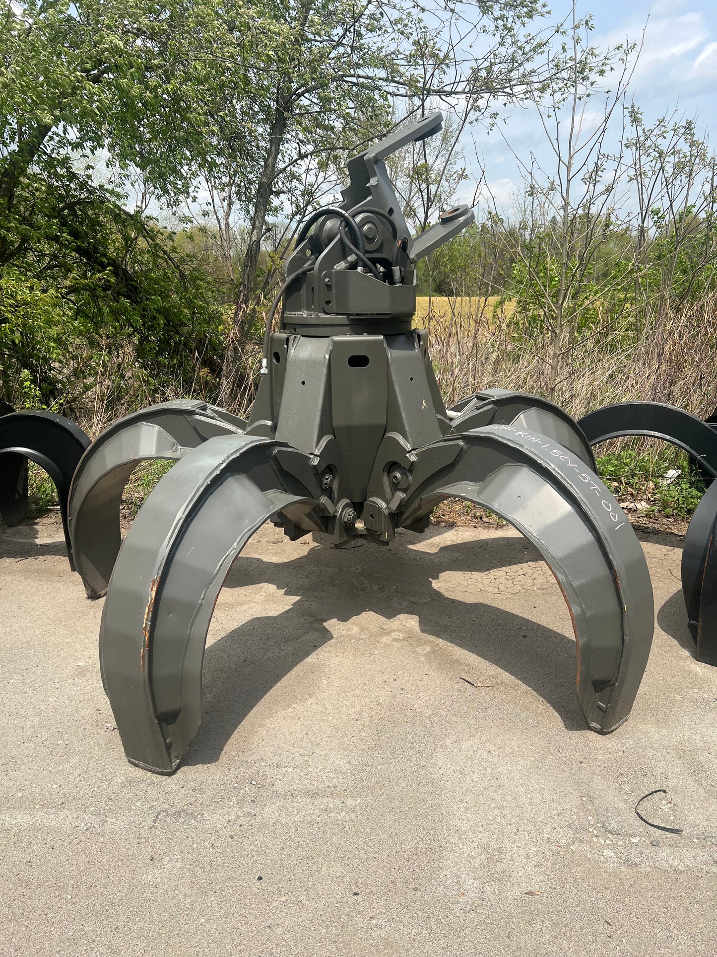 Used Kinshofer 1.5 Cubic Yard 5-Tine Grapple