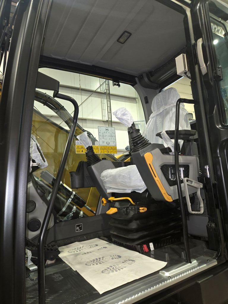 MH3022 SN 0022 (18).jpg