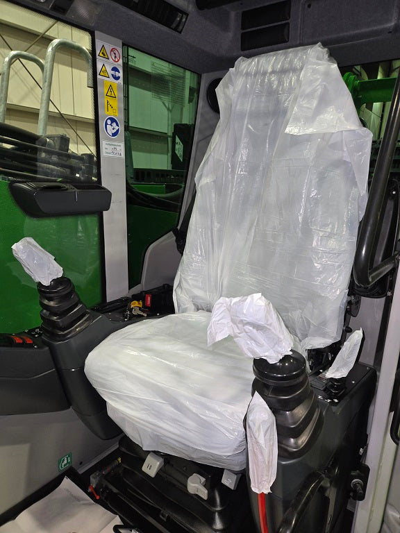 825M E SN 3906 | Year: 2023 | Hours: 739