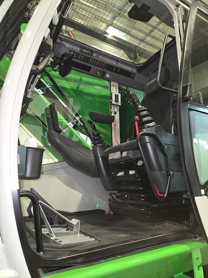 830M E SN 3438 | Year: 2022 | Hours: 5,400