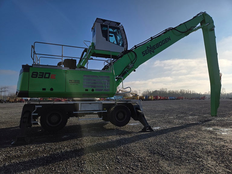 830M E SN 3438 | Year: 2022 | Hours: 5,400