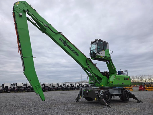 830M E SN 3747 | Year: 2023 | Hours: 450