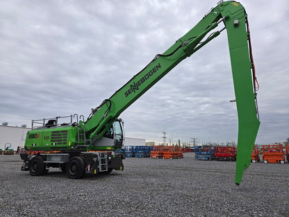 830M E SN 3747 | Year: 2023 | Hours: 450