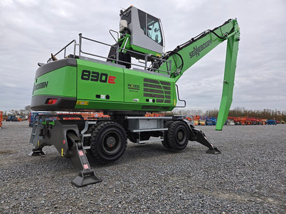 830M E SN 3747 | Year: 2023 | Hours: 450