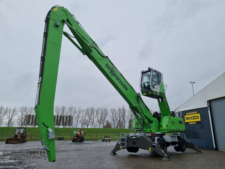 830M E SN 3270 | Year: 2022 | Hours: 6,690