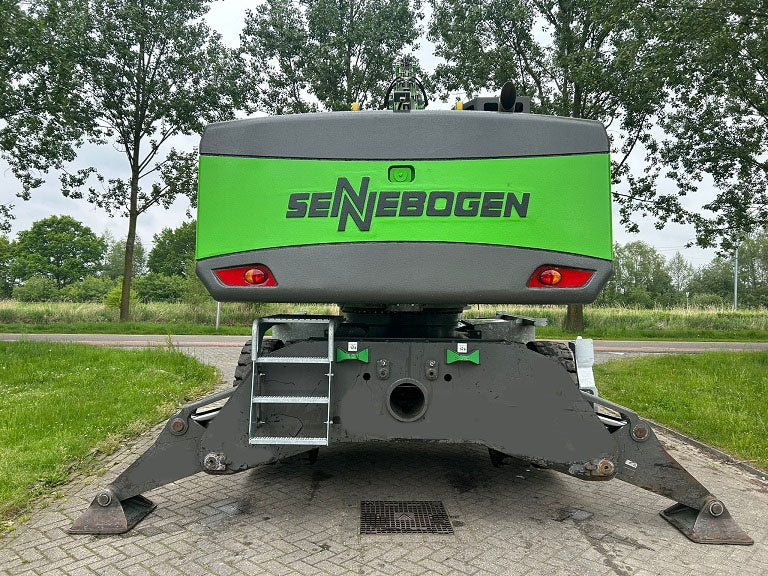 Sennebogen 830M E  (4).jpg
