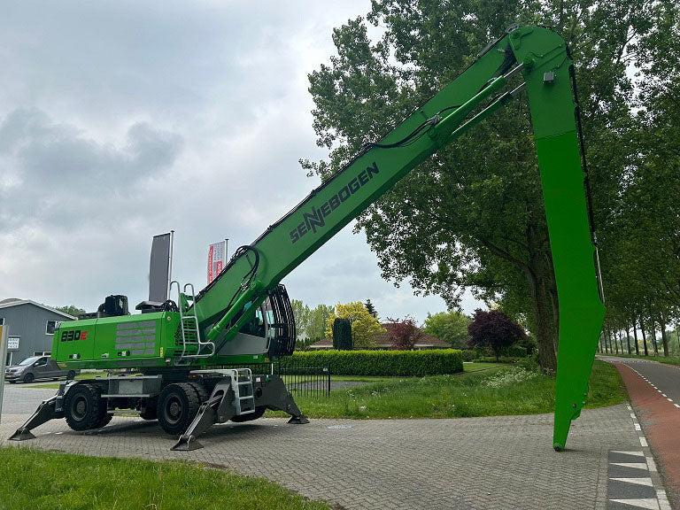 Sennebogen 830M E  (6).jpg