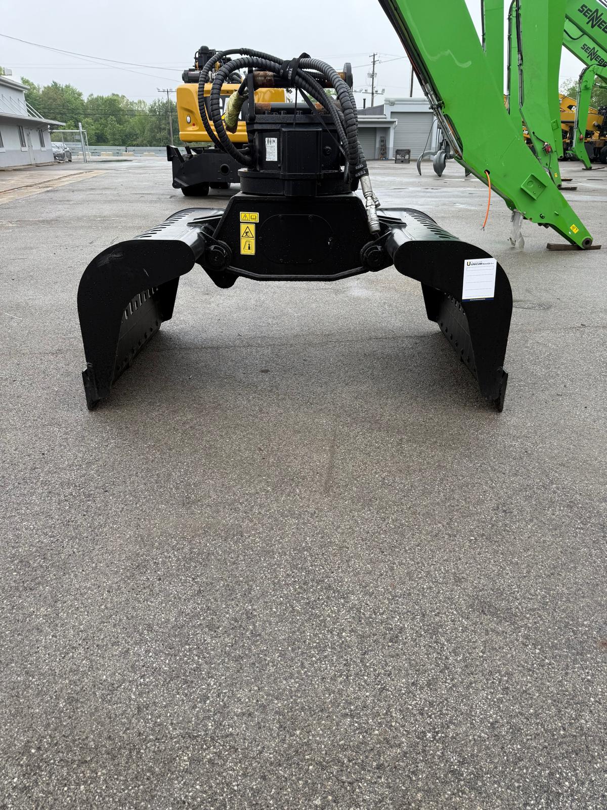 Used Caterpillar 3/4 Cu Yard Trash, Demo Grapple ID: 665