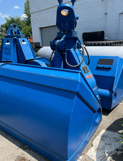 Used 2.5 cu yard TGS Bucket